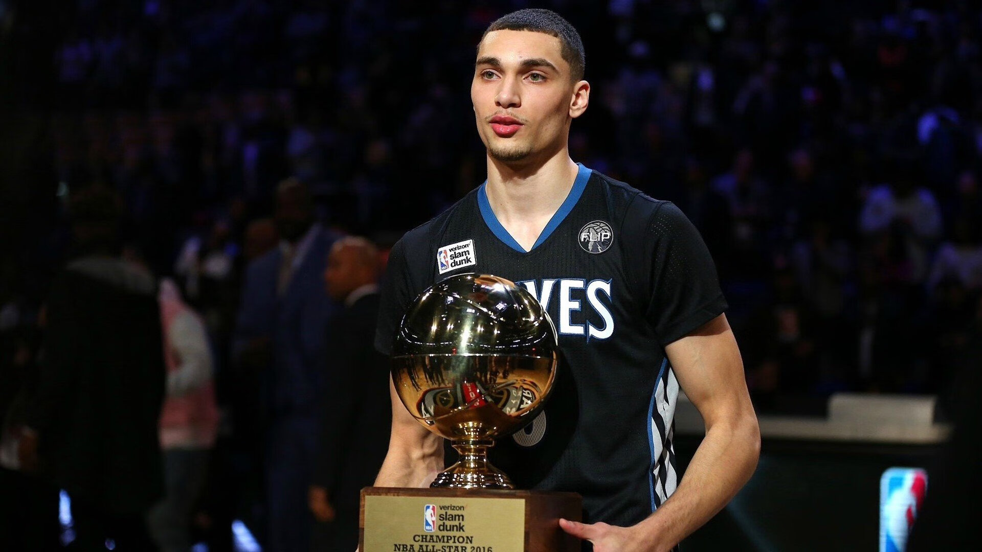 世界杯：加拿大时隔多年再进世界杯 展现北美足球新势力